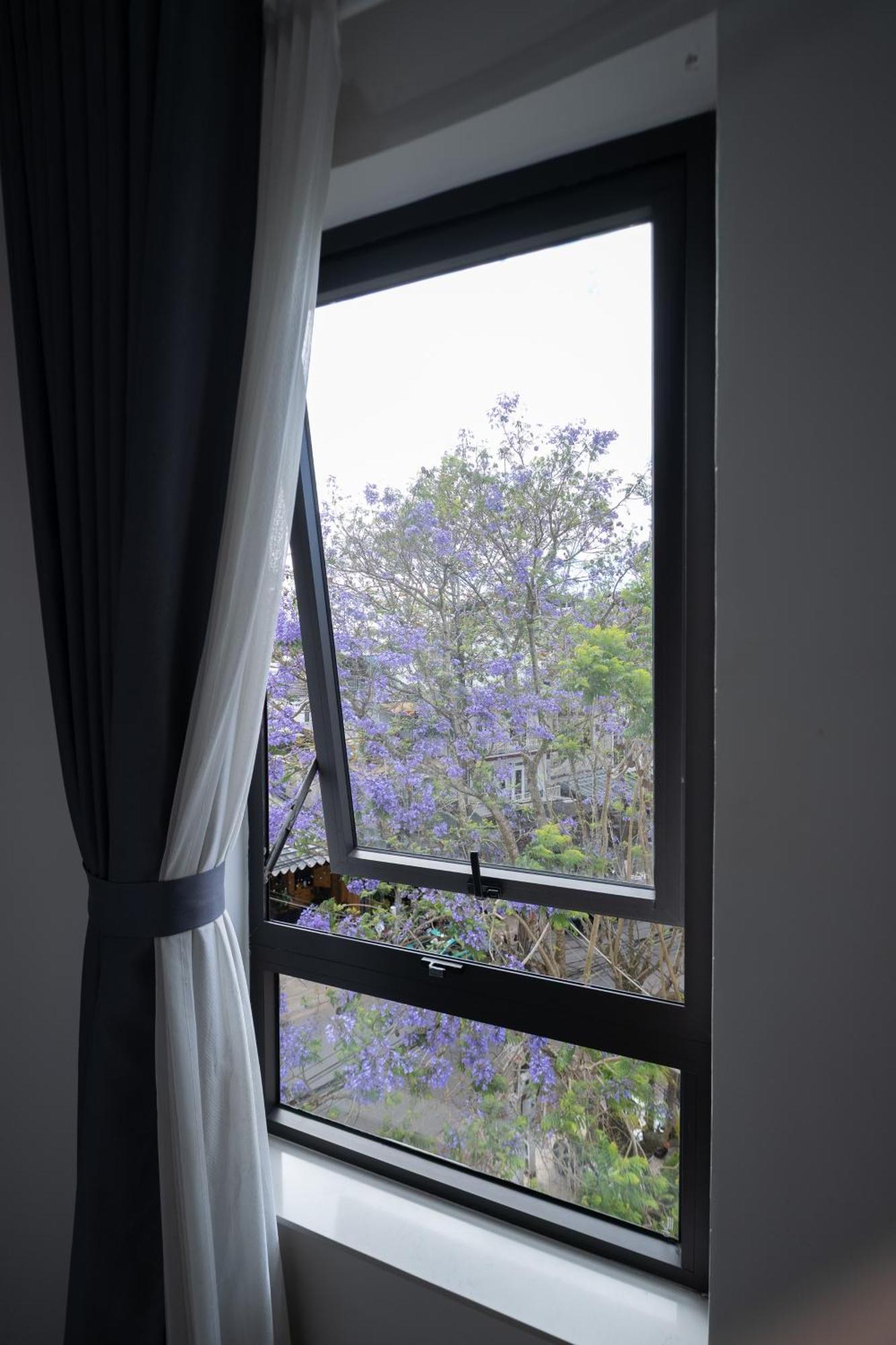 N Queen Apartment Hotel Da Lat Exterior photo