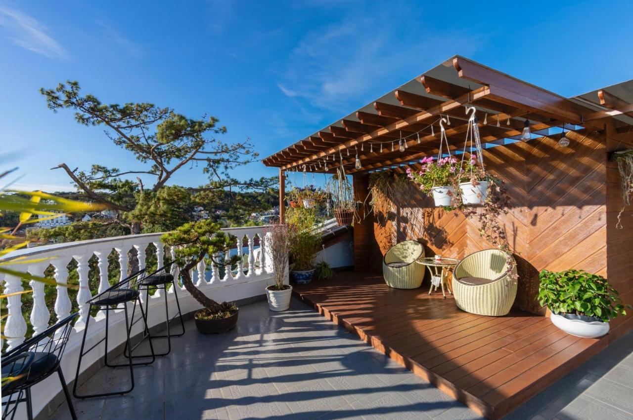 N Queen Apartment Hotel Da Lat Exterior photo